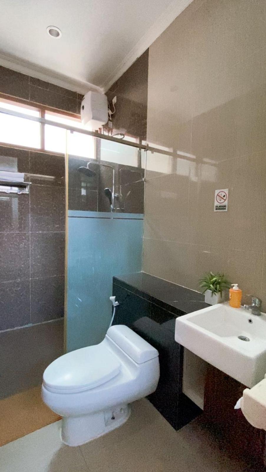 Kirana Residence By Sampai Coliving Yogyakarta Kültér fotó